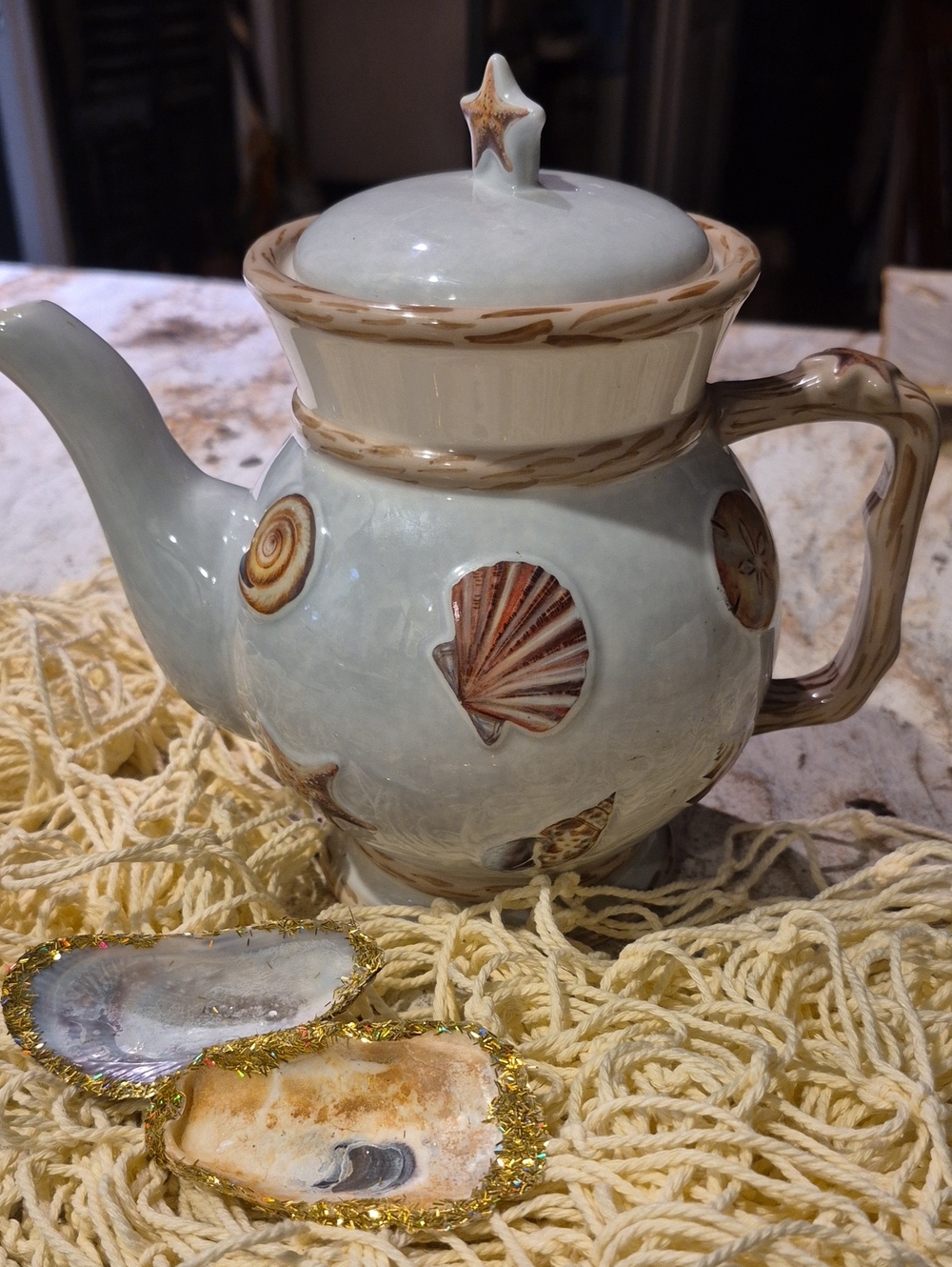 Seashell Ceramic Teapot - Vintage 1990's